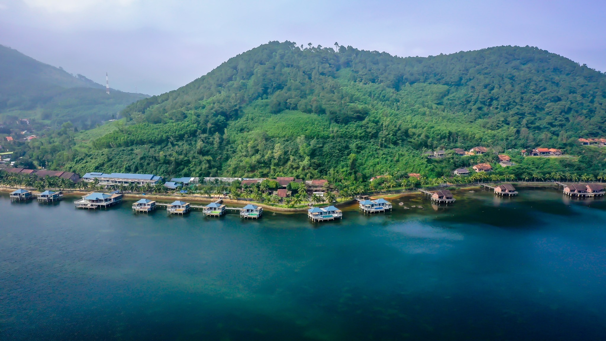 Thuê xe Huế đi Vedana - Lagoon-